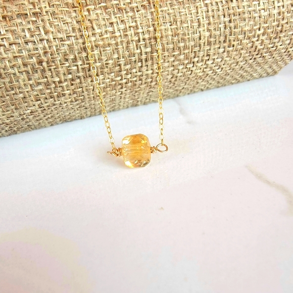Citrine Floating Necklace Crystal Gemstone 14K Gold Filled November Birthstone - Picture 1 of 5